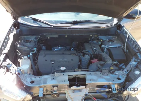 2019 Mitsubishi Outlander Sport 2.0 Le z USA, uszkodzony, nr VIN JA4AP3AU0KU027160